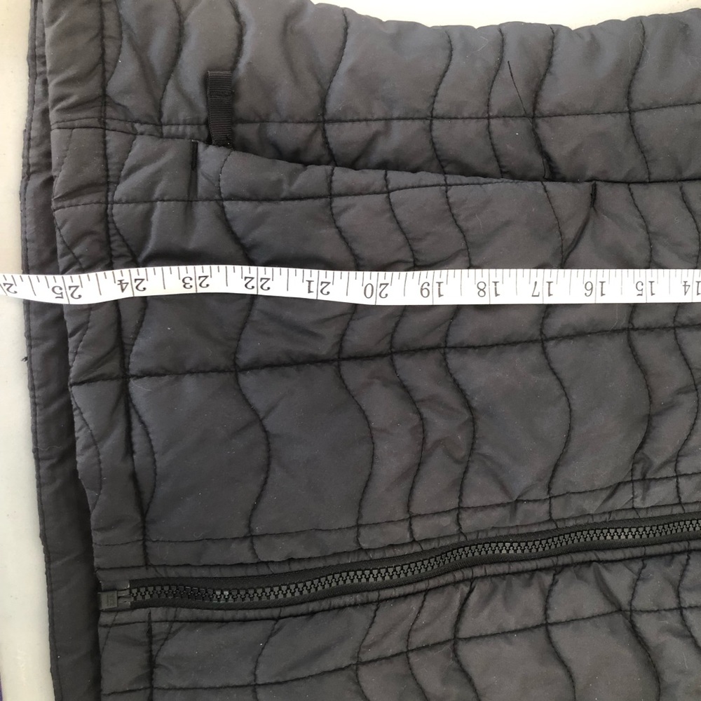 The North Face Quilted Zip-Up Coat- Large - Picture 16 of 16